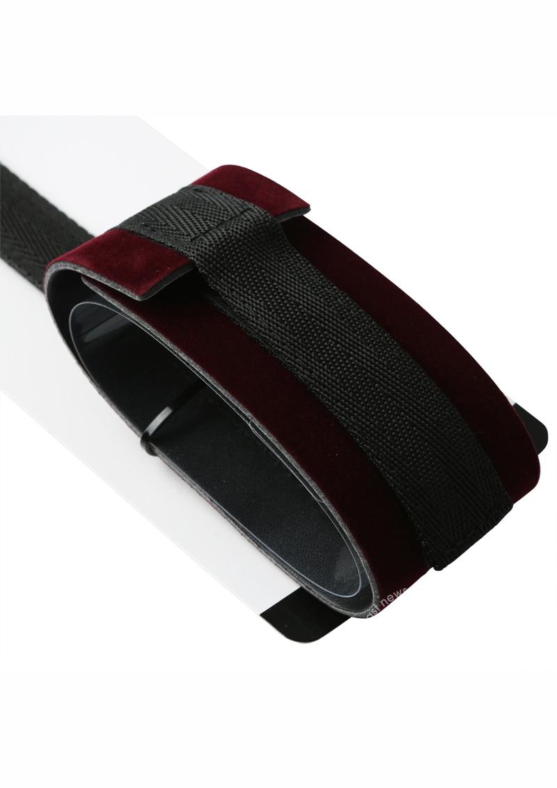 Sex & Mischief Enchanted Spreader Bar - Black/Burgundy